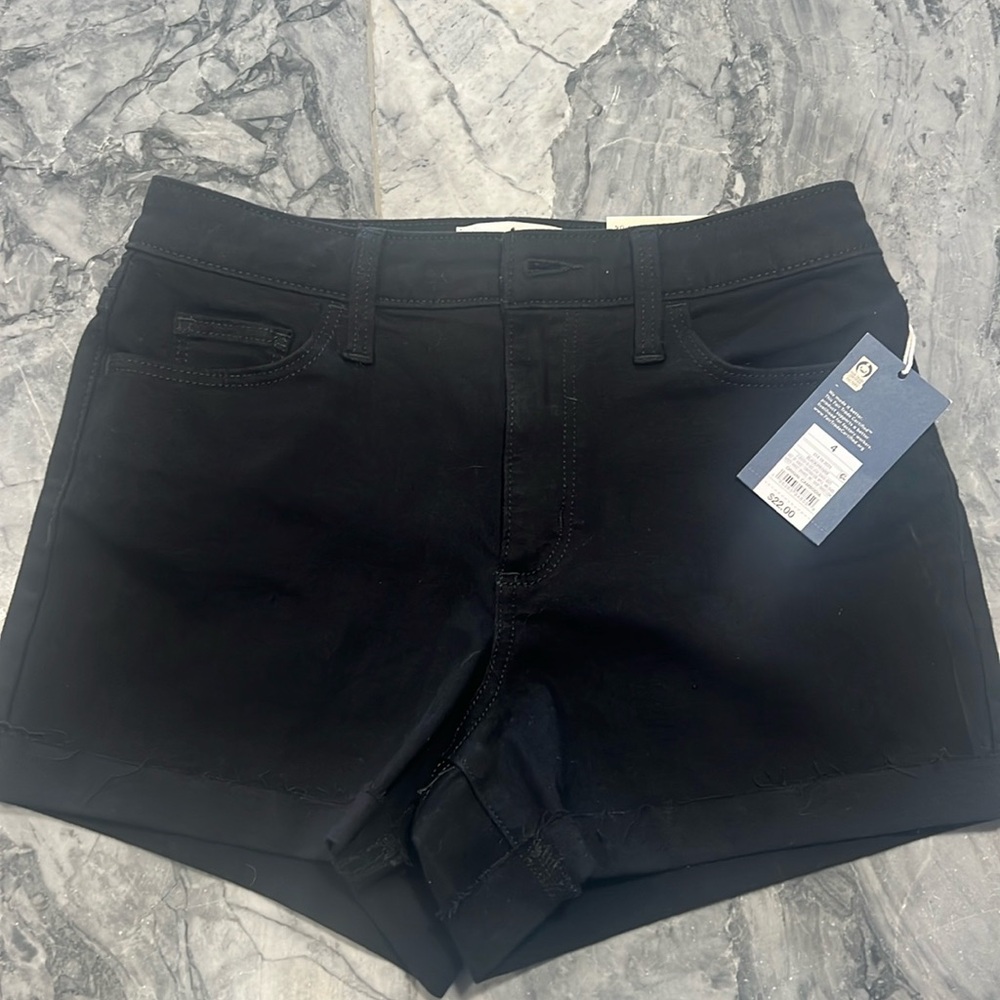 Universal Thread Black High Rise Midi Shorts, Size 4